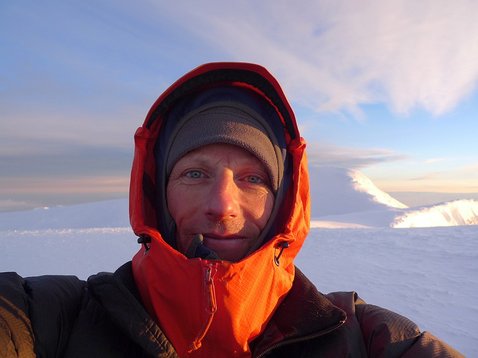 UKC Articles - Antarctic Ski Expedition